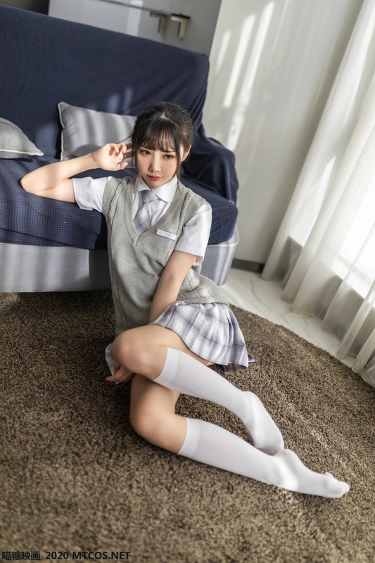 JKL.001 制服少女 - 喵糖映画